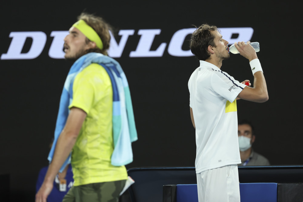 雷速体育直播-澳网碾压戴维斯杯，梅德韦杰夫刷新纪录