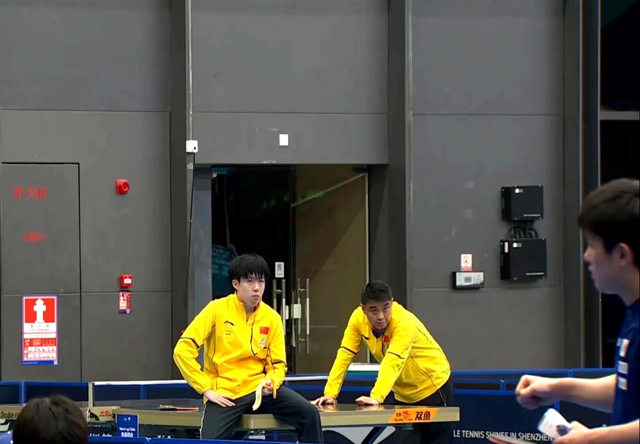 雷速篮球直播-英格兰队横扫日本队，王皓点燃赛场