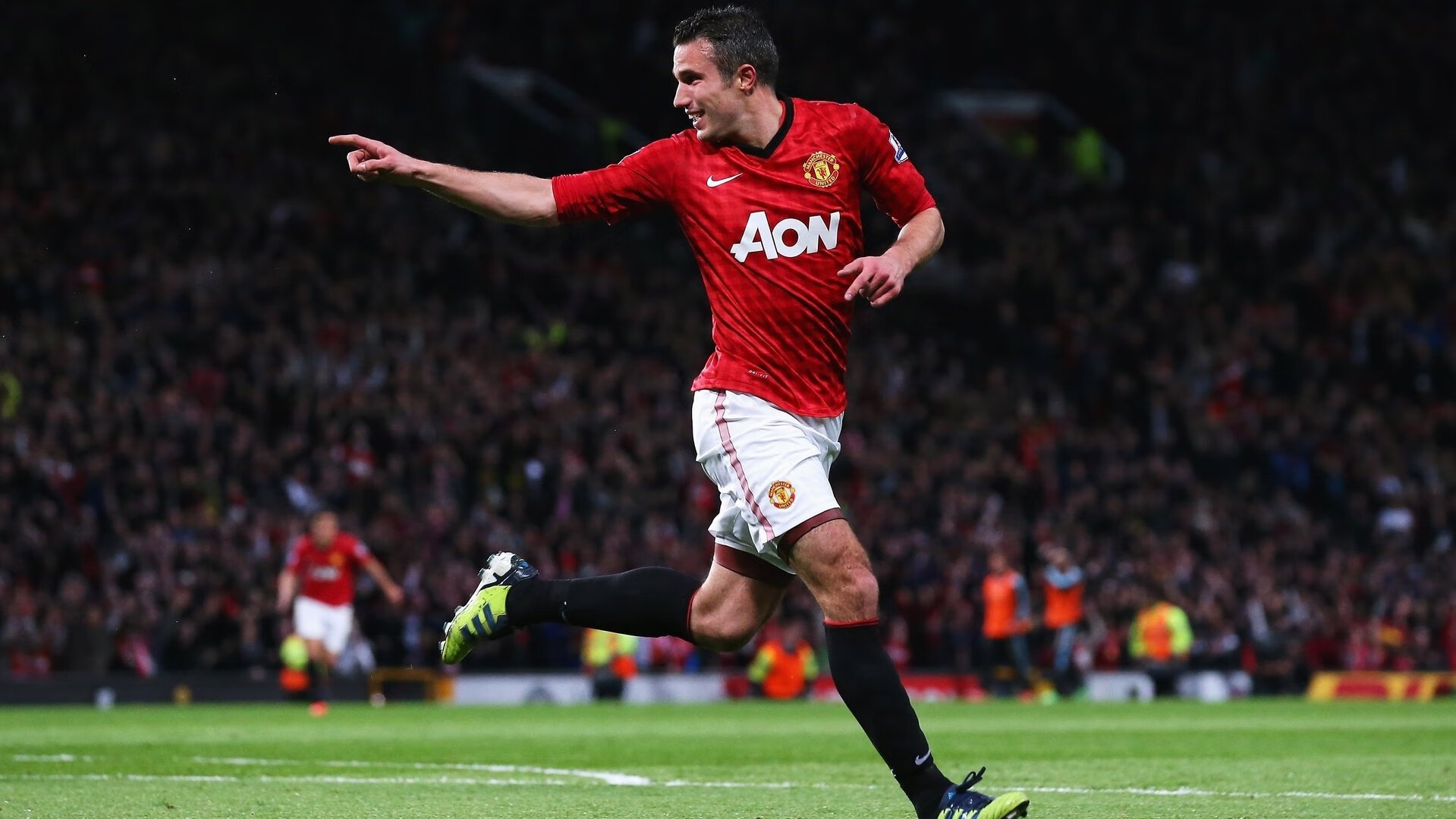 雷速赛事直播app-里斯本惊魂夜，葡萄牙队险胜中国队，王皓刷新亚洲球员进球纪录